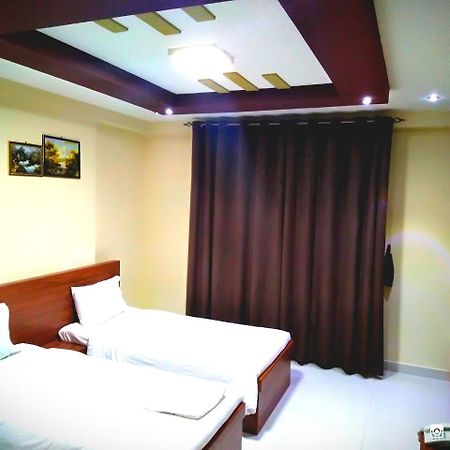 Al Mabila Hotel Szíb Kültér fotó